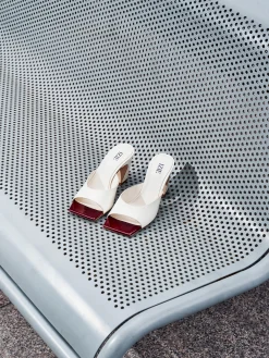 Chester Mule in Off-White