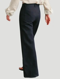 Howard Pant in Navy