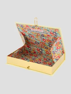 Juicy Book Clutch