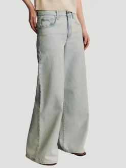 Tiny Dancer Wide-Leg Jean in Light Blue